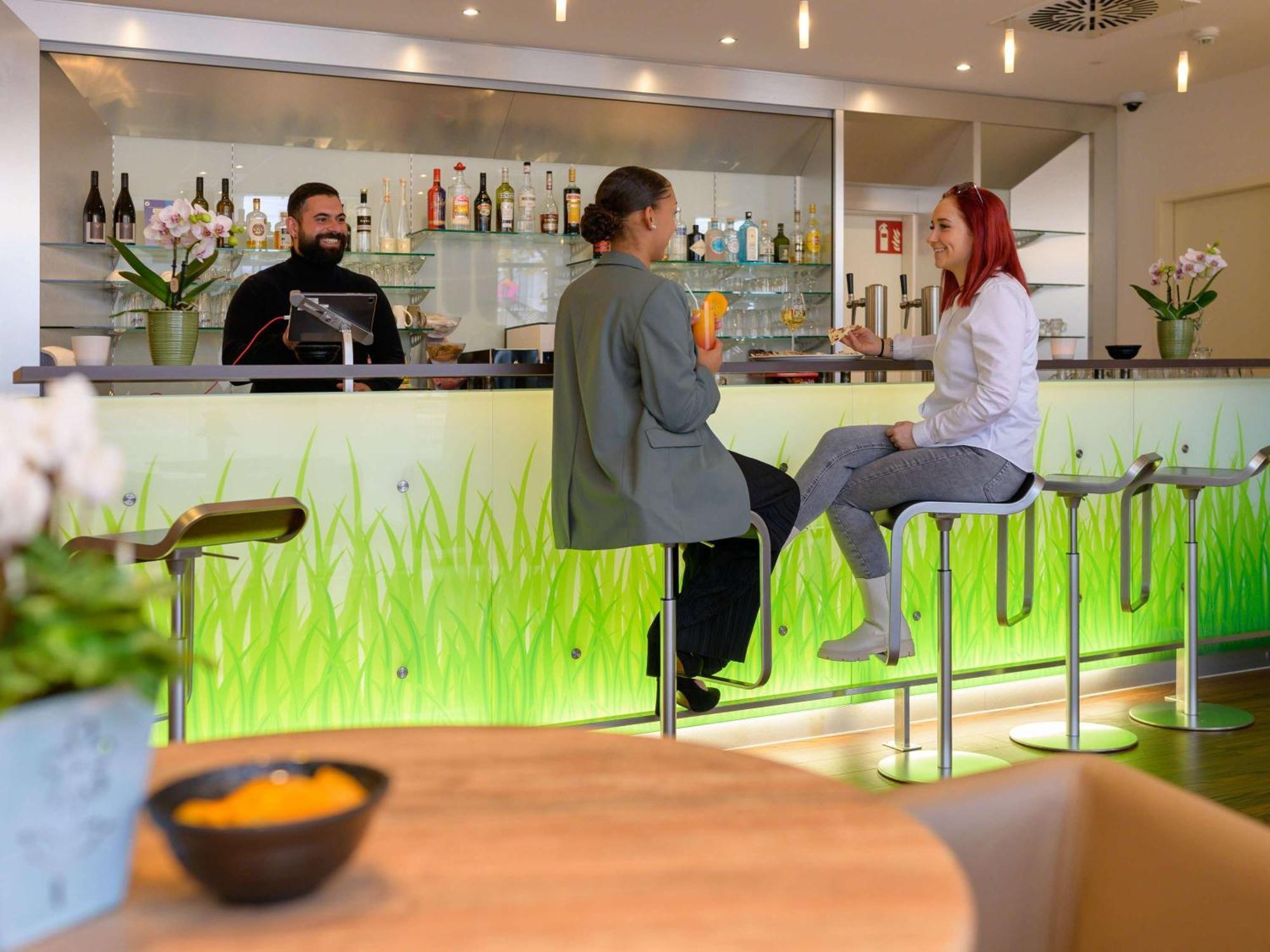 Ibis Heilbronn City Zewnętrze zdjęcie