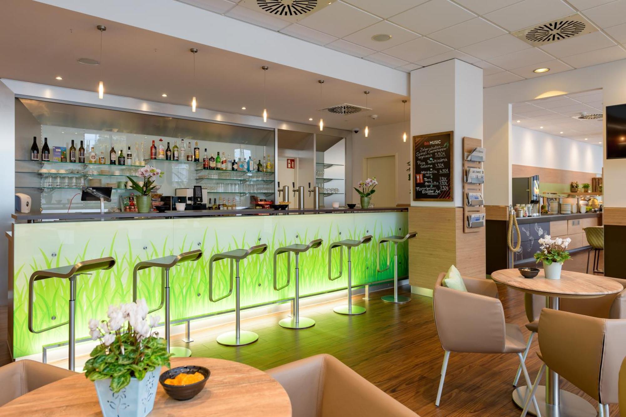 Ibis Heilbronn City Zewnętrze zdjęcie